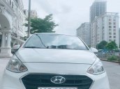 Bán Hyundai Grand i10 năm sản xuất 2018, màu trắng chính chủ, giá 300tr