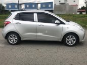 Bán Hyundai Grand i10 đời 2019, màu bạc còn mới