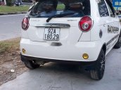 Cần bán gấp Chevrolet Spark năm sản xuất 2008, màu trắng còn mới  