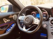 Cần bán gấp Mercedes-Benz C300 AMG 2020 sản xuất năm 2019, màu đen