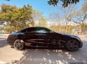 Cần bán gấp Mercedes-Benz C300 AMG 2020 sản xuất năm 2019, màu đen