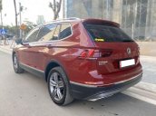 Bán ô tô Volkswagen Tiguan sản xuất năm 2019, màu đỏ, xe nhập còn mới