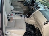 Cần bán lại xe Toyota Corolla Altis sản xuất năm 2012, màu bạc còn mới