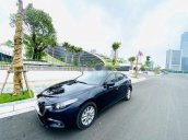 Bán Mazda 3 đời 2018, màu xanh lam còn mới