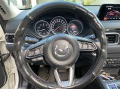 Cần bán lại xe Mazda CX 5 đời 2018, màu trắng xe gia đình
