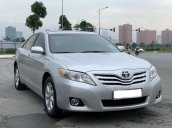 Bán Toyota Camry năm 2010, màu bạc, xe nhập 