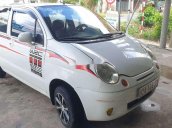 Cần bán xe Daewoo Matiz đời 2004, màu trắng