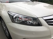 Bán xe ô tô Honda Accord sản xuất năm 2011, màu trắng còn rất mới