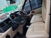 Cần bán xe Ford Transit Limousine Dcar đời 2017