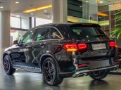 Mercedes GLC 300 AMG khuyến mãi khủng