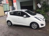 Bán xe Chevrolet Spark đời 2015, màu trắng 