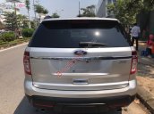 Bán Ford Explorer 3.5 AT 4WD sản xuất 2011, màu bạc, nhập khẩu nguyên chiếc