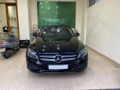 Quốc Duy Auto - bán xe Mercedes C200 đen/đen 2018 - trả trước 400 triệu nhận xe