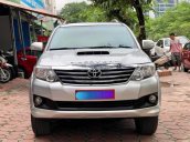 Cần bán xe Toyota Fortuner số sàn máy dầu sản xuất 2013 cực đẹp