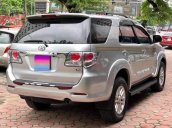 Cần bán xe Toyota Fortuner số sàn máy dầu sản xuất 2013 cực đẹp