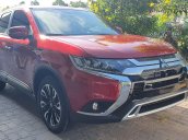 Mitsubishi Outlander 2020, tặng 100% trước bạ