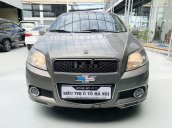 Cần bán xe Chevrolet Aveo LTZ 1.5 AT năm 2017, màu xám  