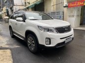 Gia đình bán Kia Sorento đời 2017, màu trắng 