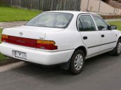 Bán Toyota Corolla đời 1998, màu trắng, nhập khẩu nguyên chiếc còn mới, 150tr