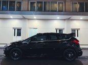 Bán Ford Focus sản xuất năm 2019, màu đen còn mới, giá chỉ 695 triệu