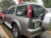 Cần bán lại xe Ford Everest năm sản xuất 2010, màu xám  