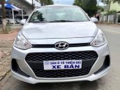 Cần bán xe Hyundai Grand i10 1.2 MT 2018, màu bạc