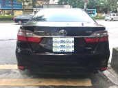 Cần bán Toyota Camry 2.0 sản xuất năm 2018, màu đen, chính chủ 