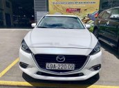 Bán Mazda 3 năm sản xuất 2018, màu trắng, xe gia đình, giá 645tr