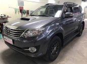 Bán xe Toyota Fortuner 2.5G sản xuất năm 2016, màu xám, số sàn, 720 triệu