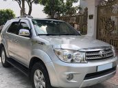 Bán Toyota Fortuner sản xuất năm 2011, số tự động