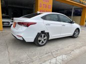 Bán xe Hyundai Accent đời 2019, màu trắng