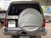 Bán xe Mitsubishi Pajero đời 2005, máy xăng, số sàn, giá rẻ