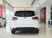 Bán xe Kia Rondo sản xuất 2020, màu trắng, nhập khẩu