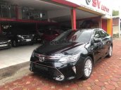 Cần bán Toyota Camry 2.0 E sản xuất năm 2018, màu đen