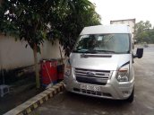 Xe Ford Transit đời 2014, màu bạc, xe nhập