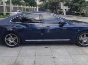 Bán gấp chiếc xe Hyundai Equus năm 2010, màu xanh lam, xe nhập