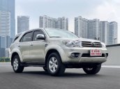 Toyota Fortuner 2.7V 2011