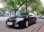 Toyota Camry 2.0E sx 2016, màu đen