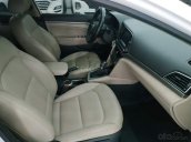 Elantra 2.0AT màu trắng 2018 Odo 1v8 bán tại chính hãng Hyundai Phạm Văn Đồng