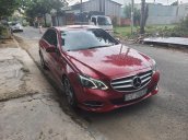 Cần bán xe Mercedes E200 đời 2015