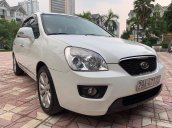 Xe Kia Carens năm sản xuất 2011, màu trắng, xe gia đình