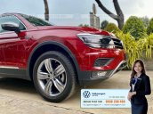 Xe Volkswagen Tiguan Luxury S màu đỏ 2020 - Bản cao cấp Offroad - SUV Đức 7 chỗ gầm cao - Lái thử xe tận nhà