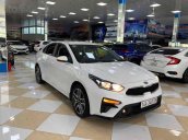Cần bán Kia Cerato 1.6MT 2018, màu trắng 