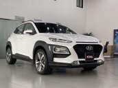 Hyundai Kona giảm 50% phí trước bạ, có xe giao ngay