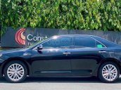 Bán Toyota Camry 2.5G năm sản xuất 2016, màu đen  