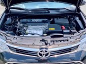 Bán Toyota Camry 2.5G năm sản xuất 2016, màu đen  