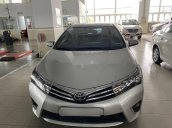 Cần bán Toyota Corolla Altis sản xuất năm 2017 số sàn