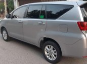 Bán Toyota Innova 2.0E sản xuất 2019, màu xám 