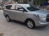 Bán Toyota Innova 2.0E sản xuất 2019, màu xám 