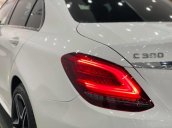 Mercedes C300 AMG 2020, màu trắng, nhập khẩu